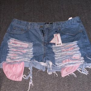 Boohoo Ripped high rise jean shorts